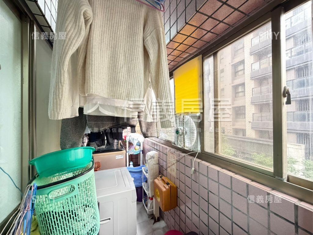 近大有梯田美三房車位房屋室內格局與周邊環境