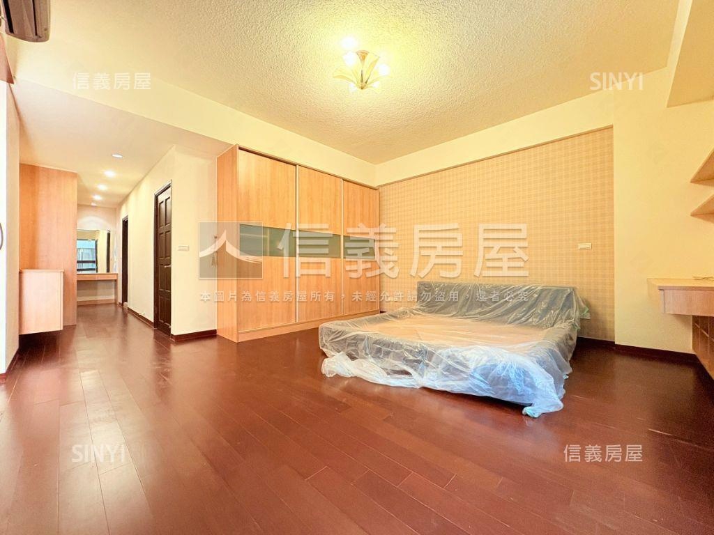 ［善化］市中心雙車墅房屋室內格局與周邊環境