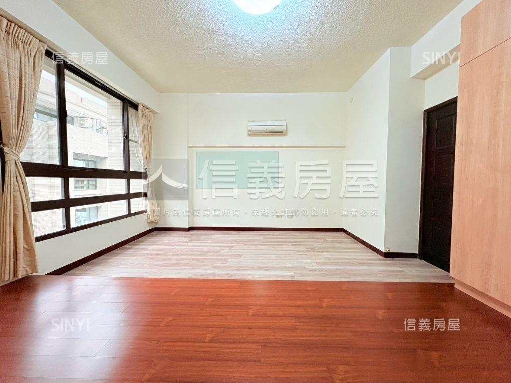 ［善化］市中心雙車墅房屋室內格局與周邊環境