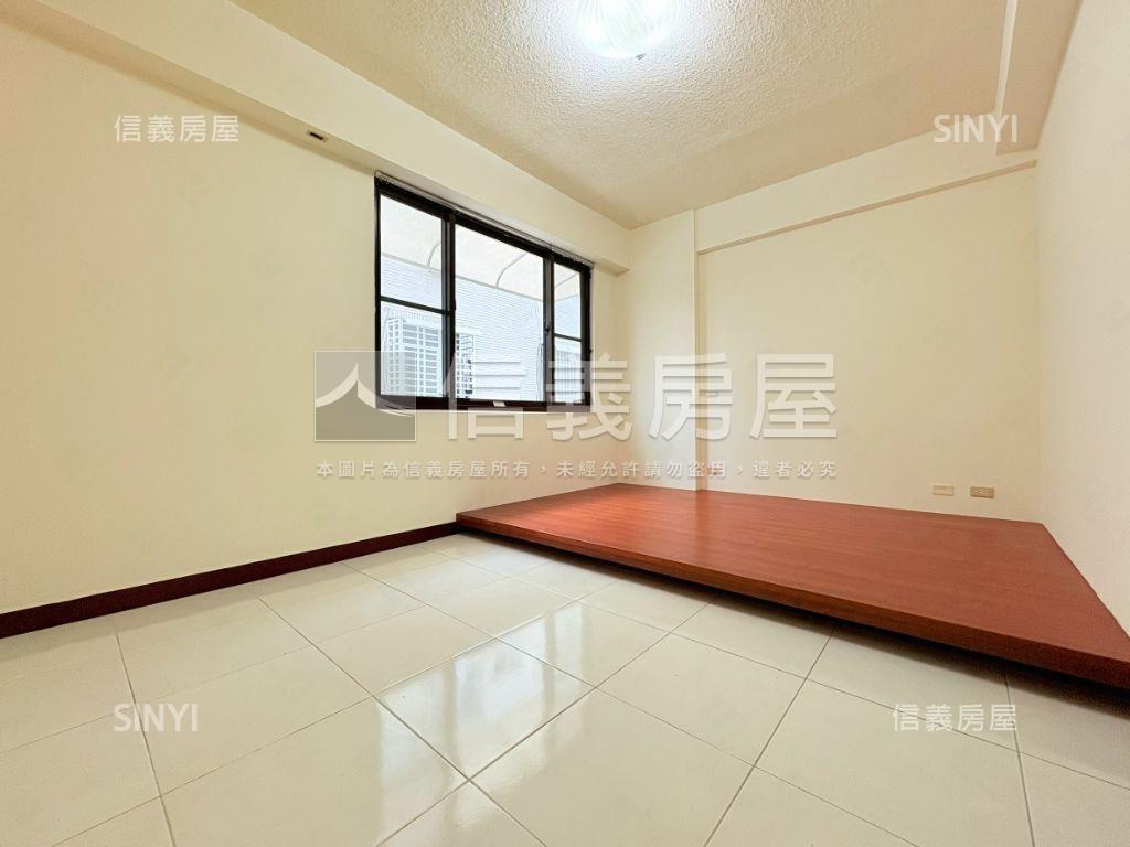 ［善化］市中心雙車墅房屋室內格局與周邊環境