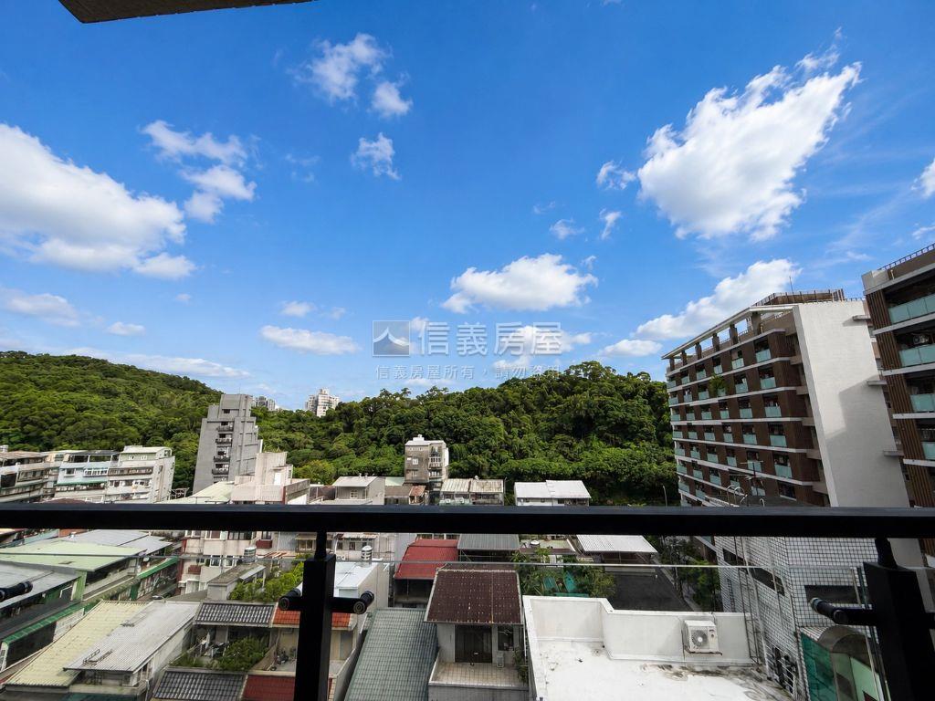 奇岩站＿高樓山景溫馨宅房屋室內格局與周邊環境