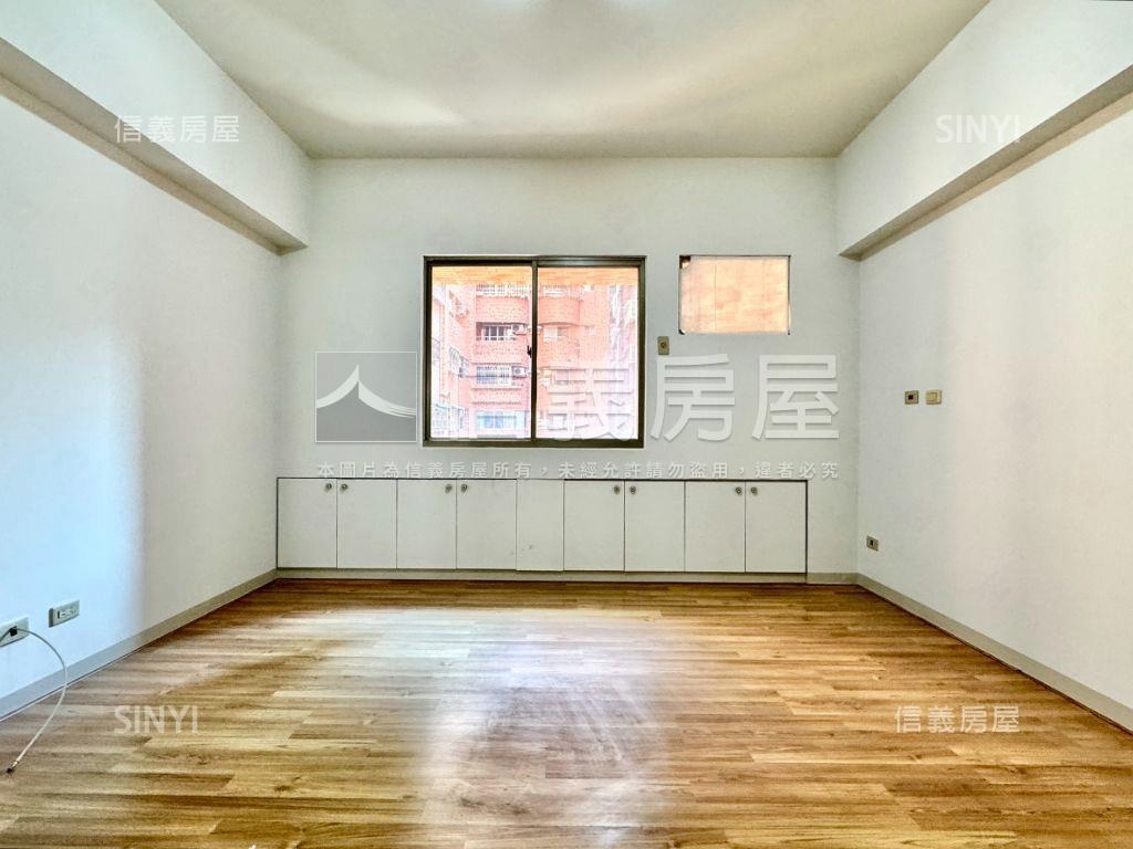 近高鐵福山學區三房車位房屋室內格局與周邊環境