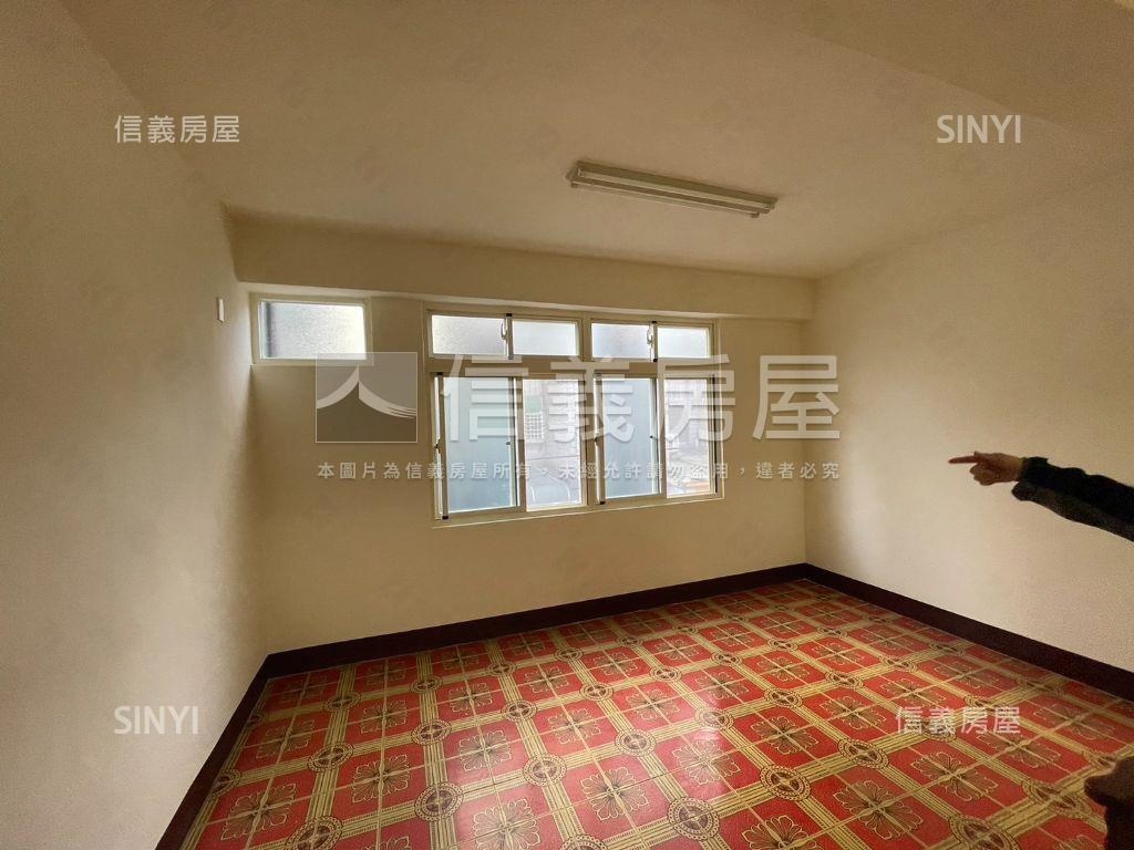 環南稀有透天釋出房屋室內格局與周邊環境