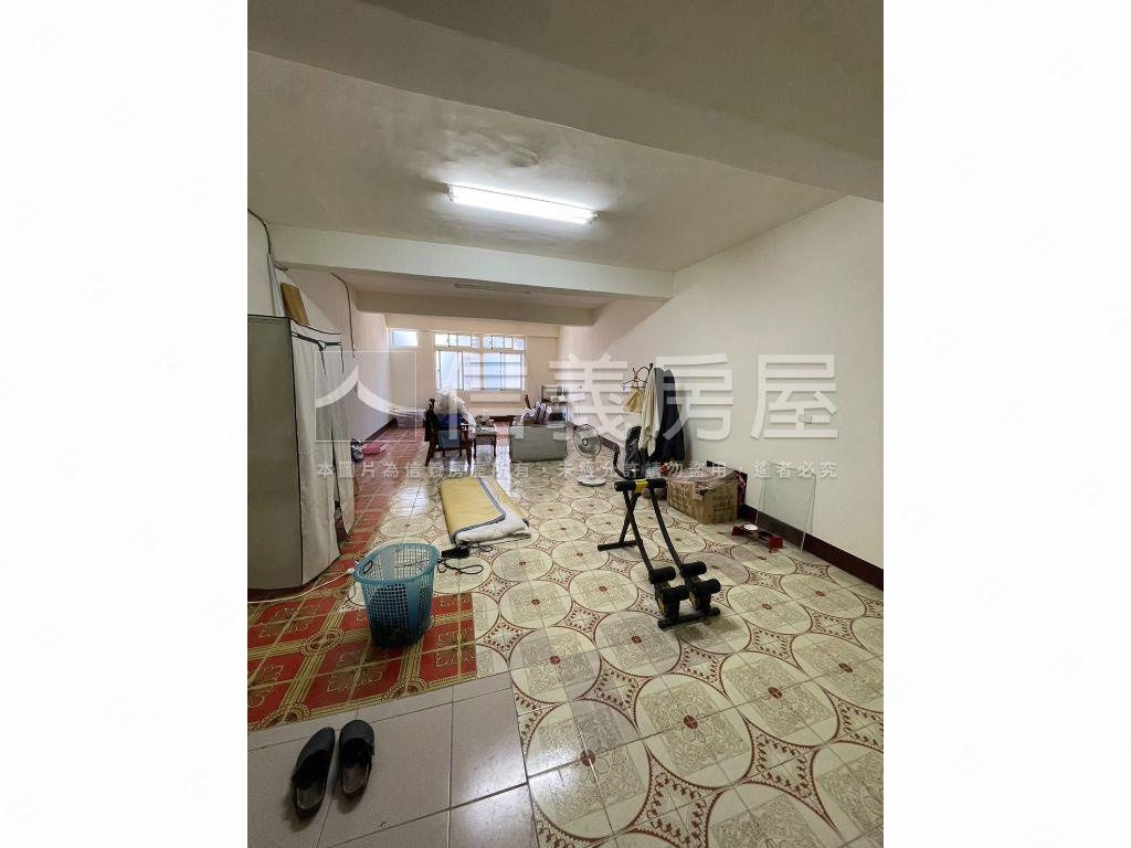 環南稀有透天釋出房屋室內格局與周邊環境