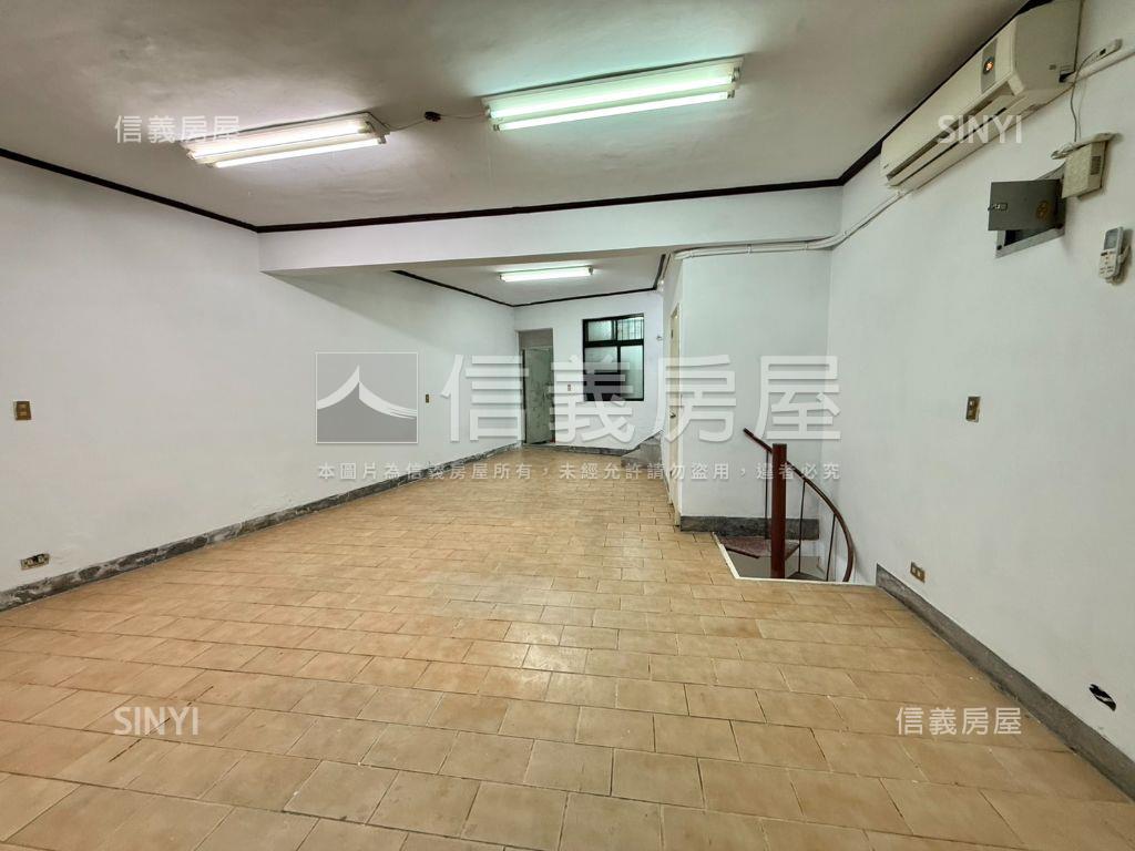 ２層｜住宅店面大空間房屋室內格局與周邊環境