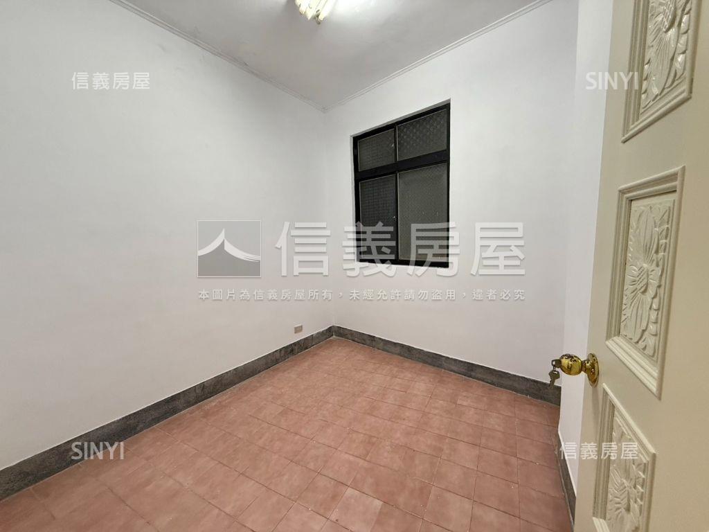 ２層｜住宅店面大空間房屋室內格局與周邊環境