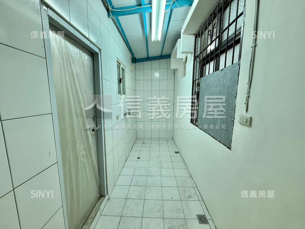 ２層｜住宅店面大空間房屋室內格局與周邊環境