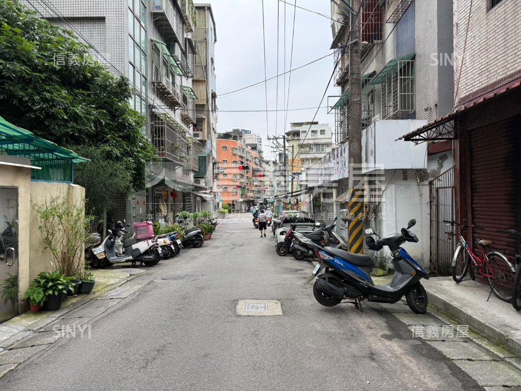 ２層｜住宅店面大空間房屋室內格局與周邊環境