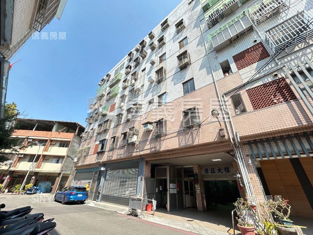 近文華高中溫馨三房車位房屋室內格局與周邊環境