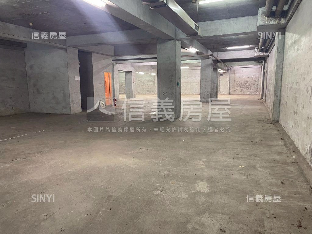 約３１０坪正路獨立店面房屋室內格局與周邊環境