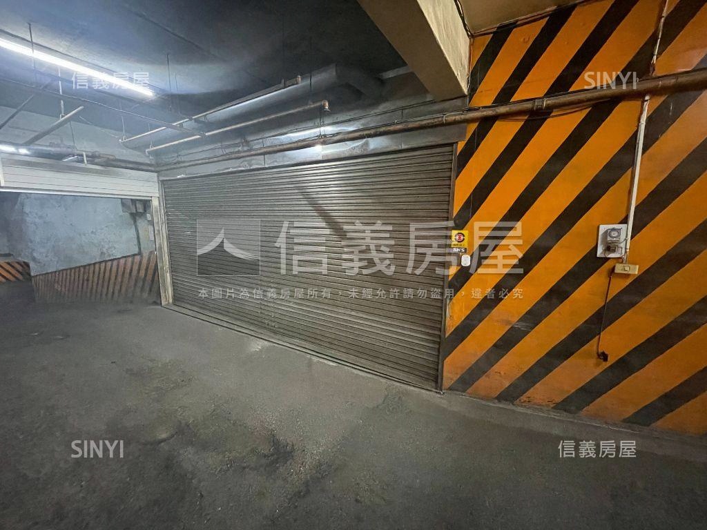 約３１０坪正路獨立店面房屋室內格局與周邊環境