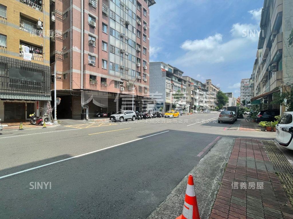 約３１０坪正路獨立店面房屋室內格局與周邊環境