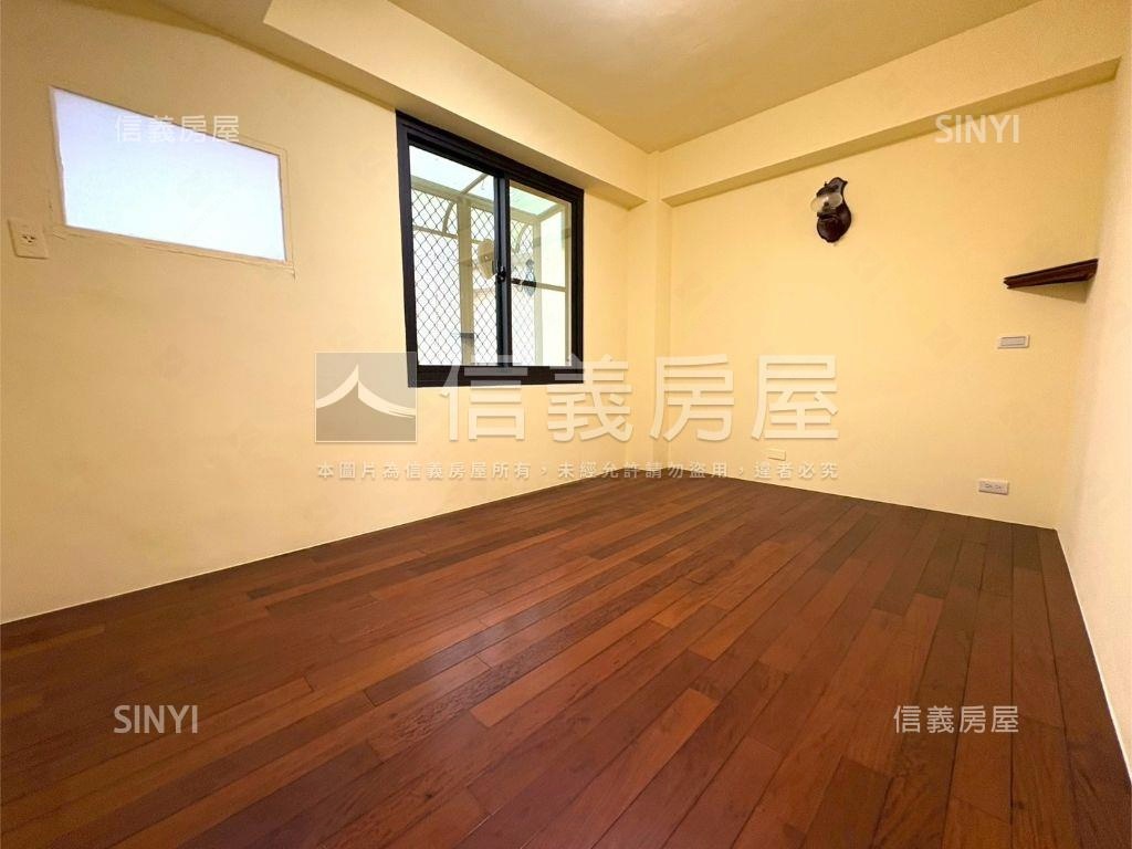 與快樂貓奴生活宅房屋室內格局與周邊環境