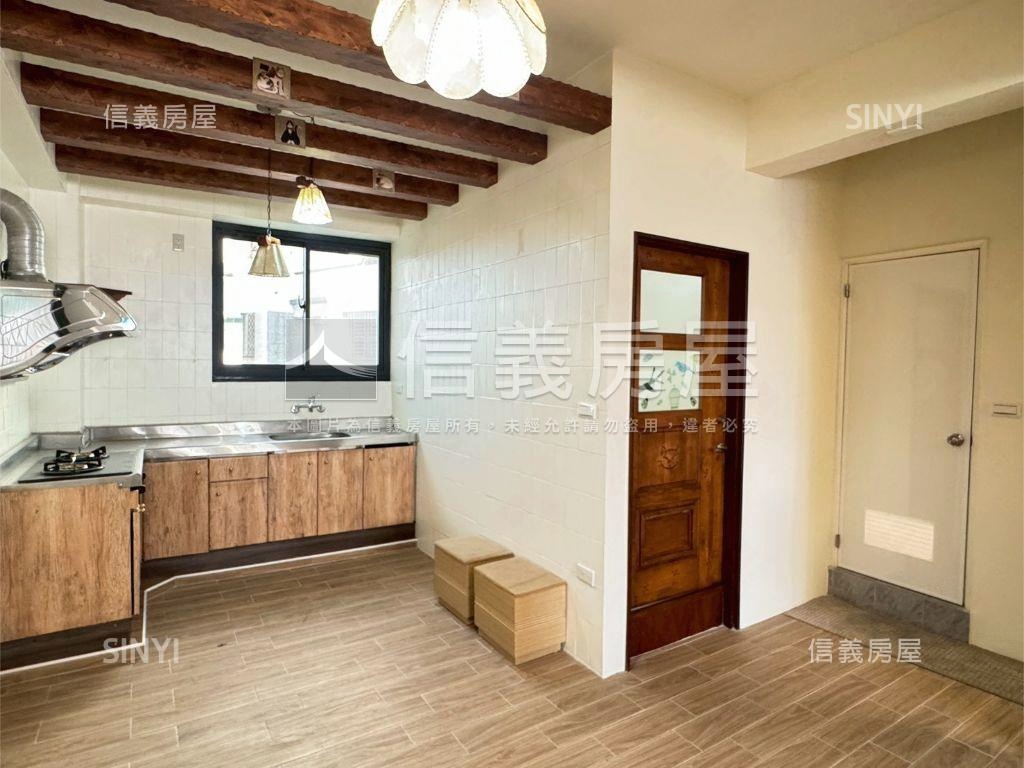 與快樂貓奴生活宅房屋室內格局與周邊環境