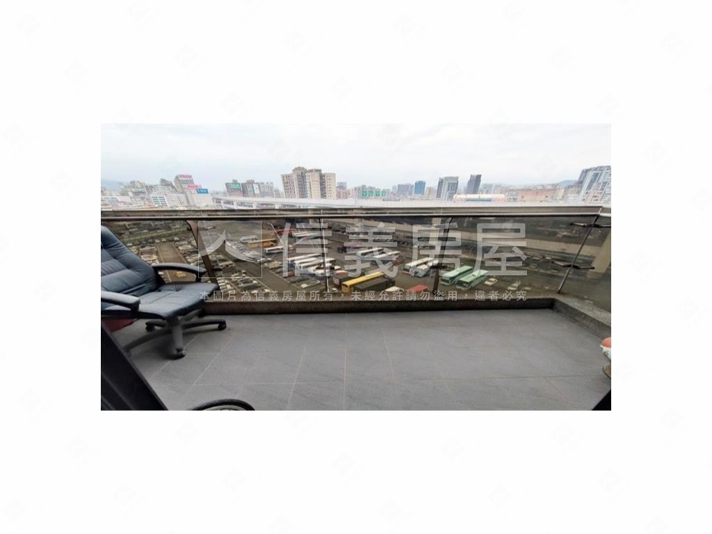 信義大悅策略性美景帶車位房屋室內格局與周邊環境