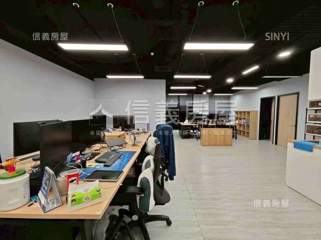 信義大悅策略性美景帶車位房屋室內格局與周邊環境