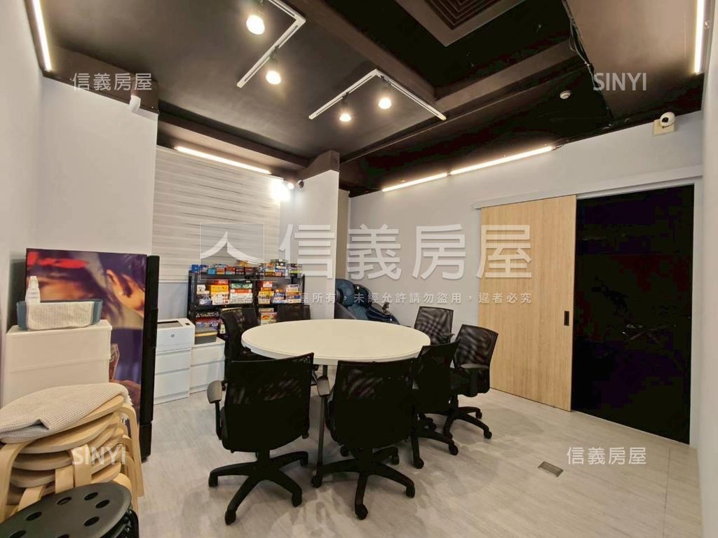 信義大悅策略性美景帶車位房屋室內格局與周邊環境