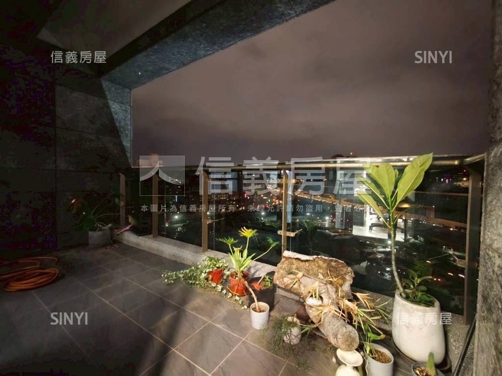 信義大悅策略性美景帶車位房屋室內格局與周邊環境