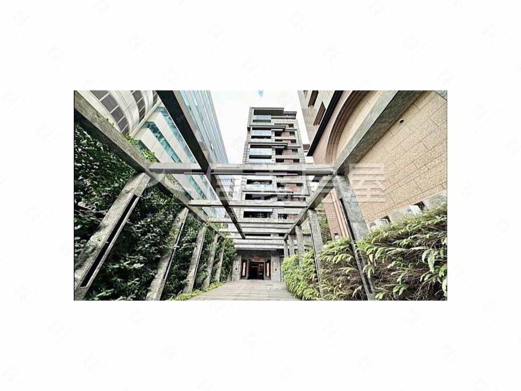 信義大悅策略性美景帶車位房屋室內格局與周邊環境