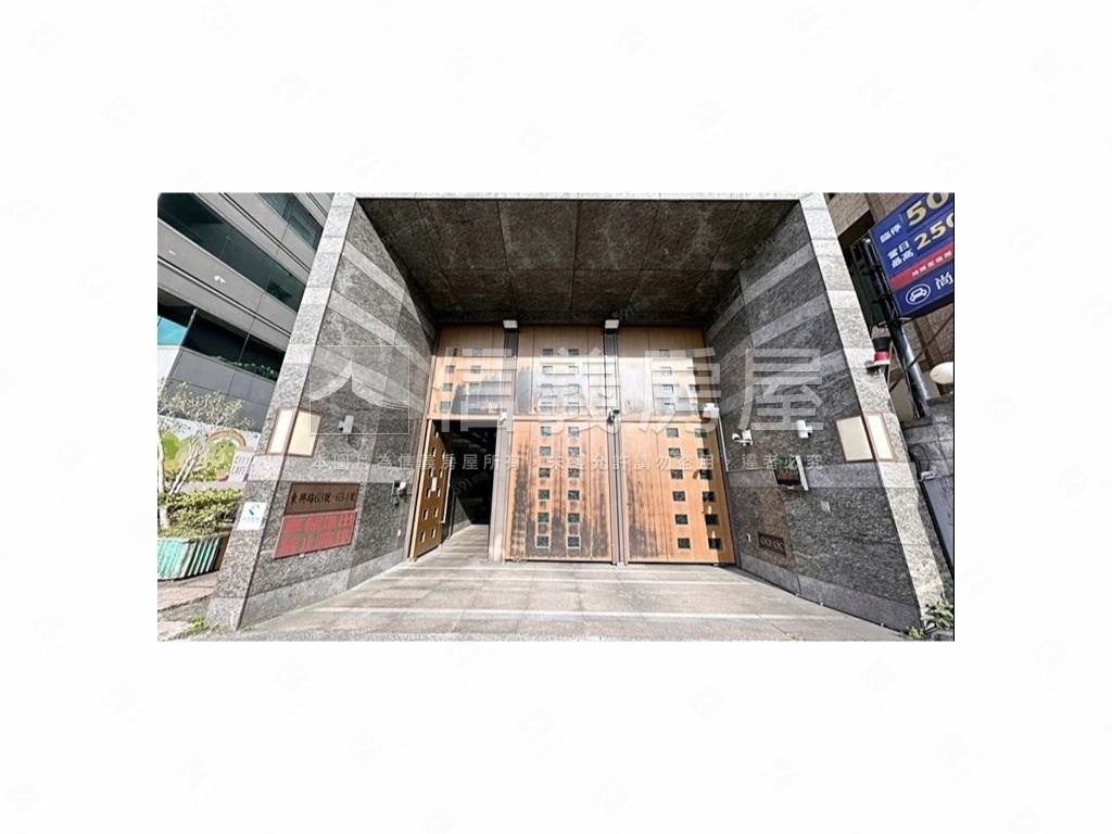 信義大悅策略性美景帶車位房屋室內格局與周邊環境