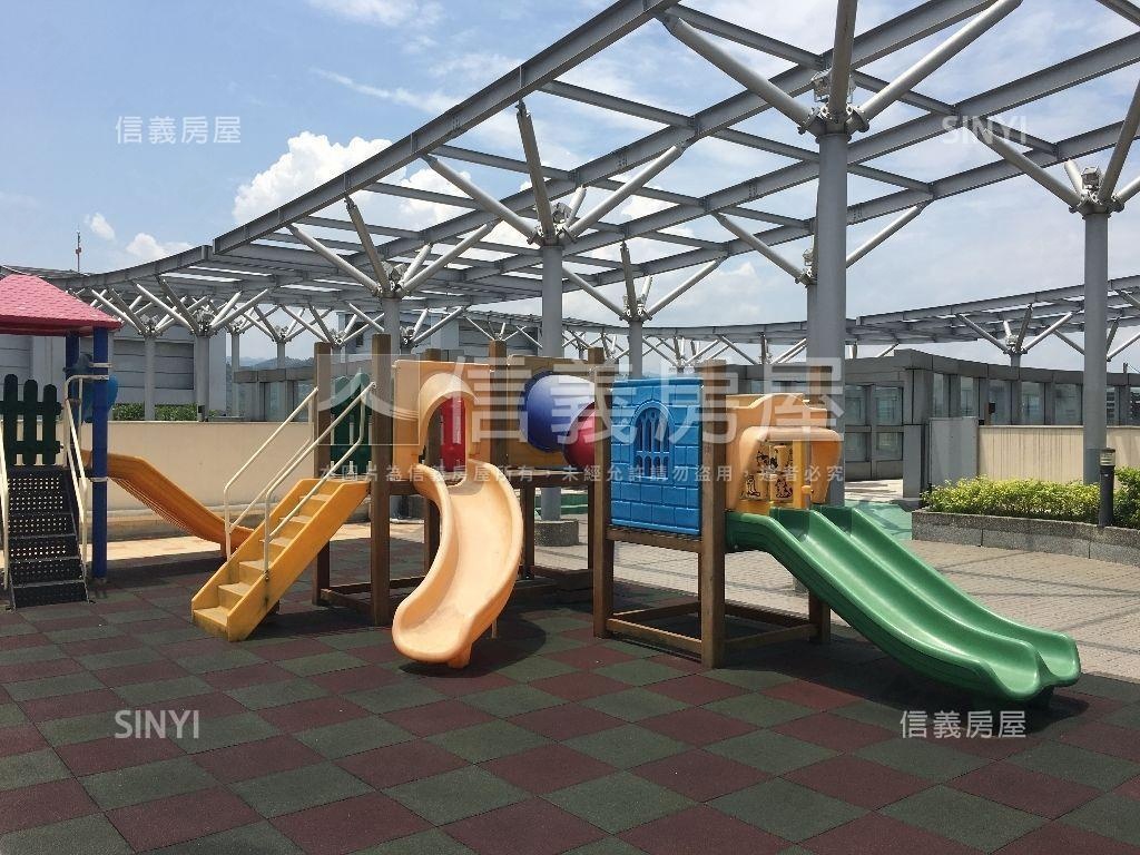 中和捷運漢皇綠景房屋室內格局與周邊環境