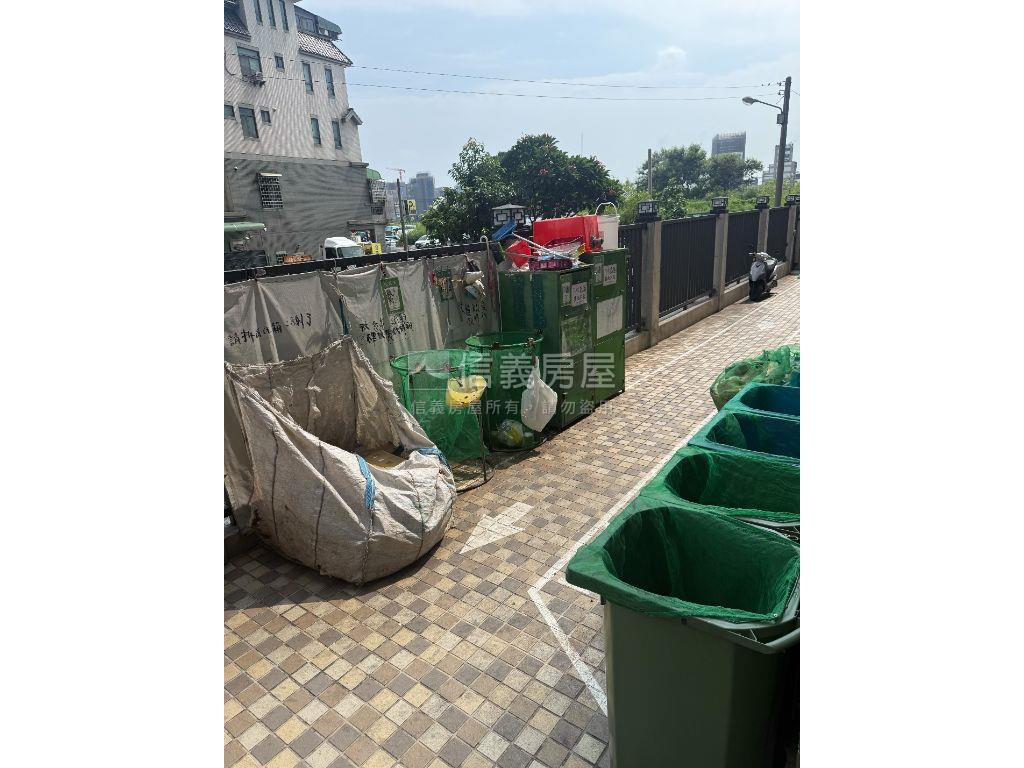 鄉林雅典低價四房平車！！房屋室內格局與周邊環境