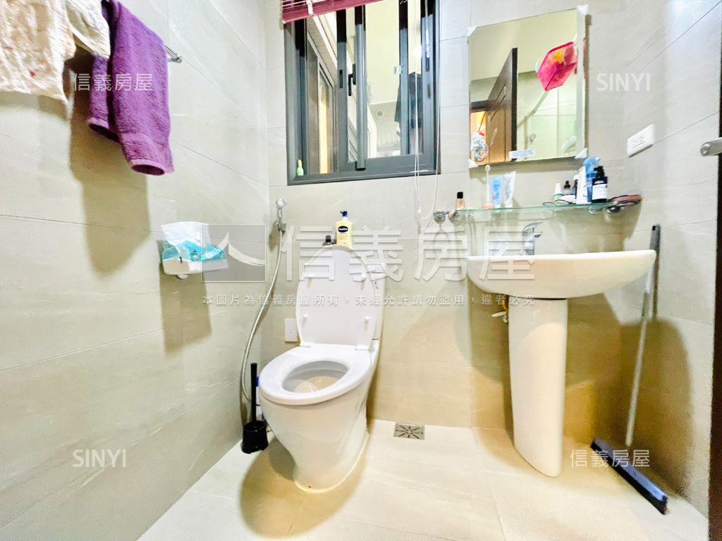 情定水蓮精品視野三房平車房屋室內格局與周邊環境