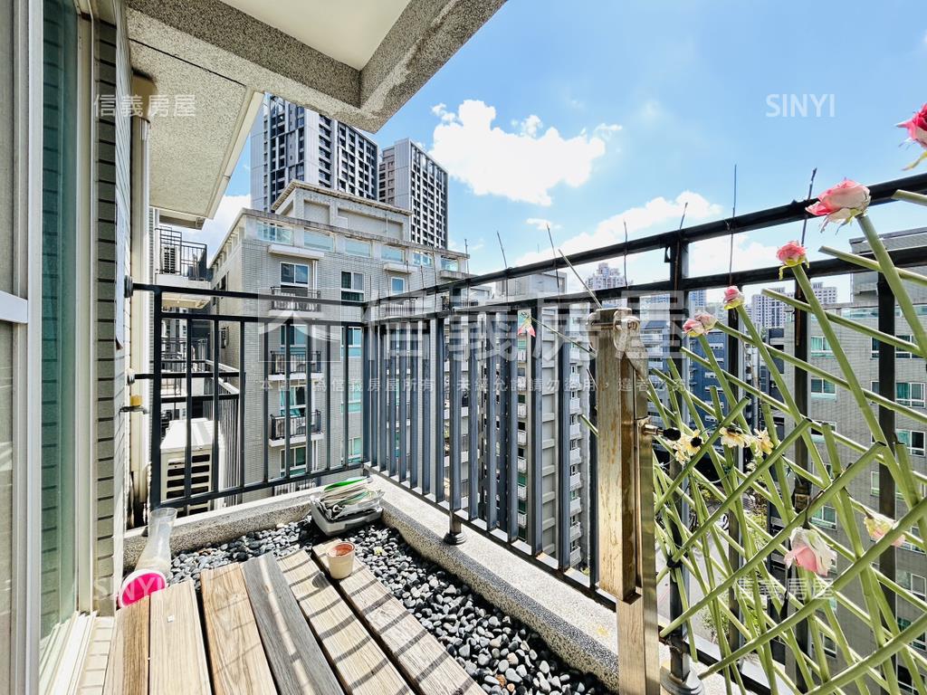 麥迪奇稀有雙陽台大２房房屋室內格局與周邊環境