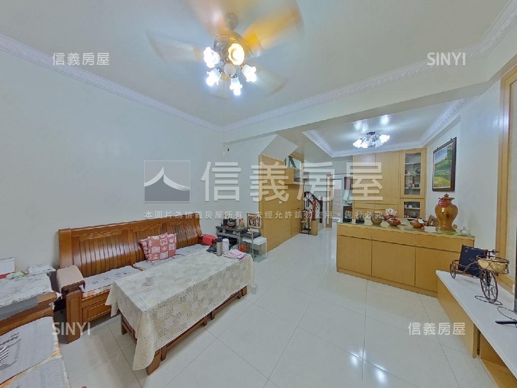 童話森林林蔭舒適別墅房屋室內格局與周邊環境