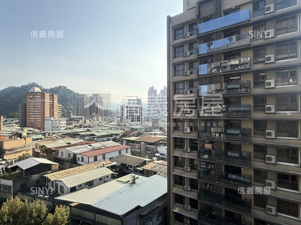 楓華再現成家首選房屋室內格局與周邊環境