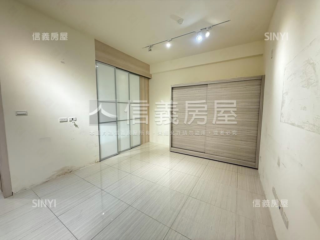 楓華再現成家首選房屋室內格局與周邊環境