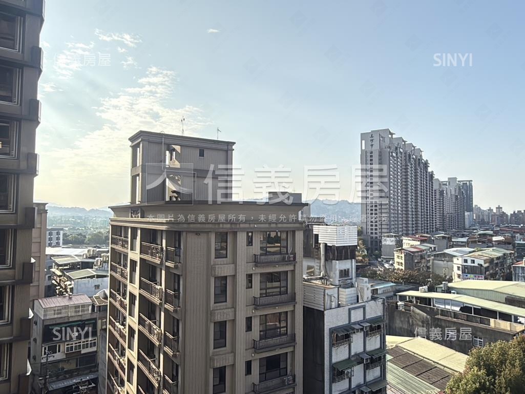 楓華再現成家首選房屋室內格局與周邊環境