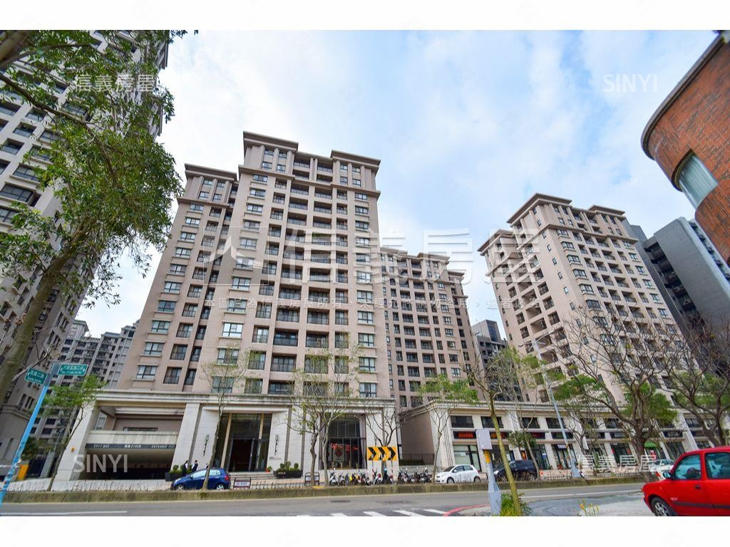 Ｉ－ＰＡＲＫ朝西南三房房屋室內格局與周邊環境