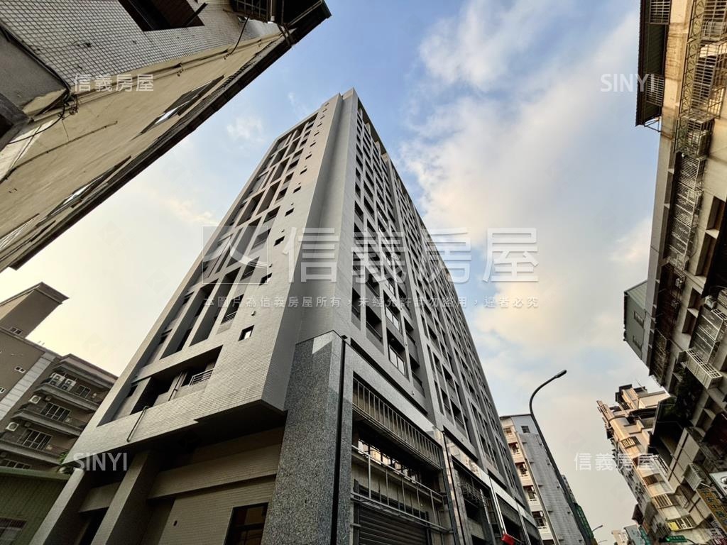 近捷運昂峰惟美三房平車房屋室內格局與周邊環境