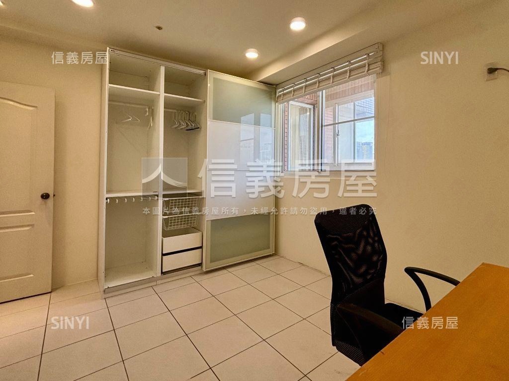 望山望城‧牛頓大三房房屋室內格局與周邊環境