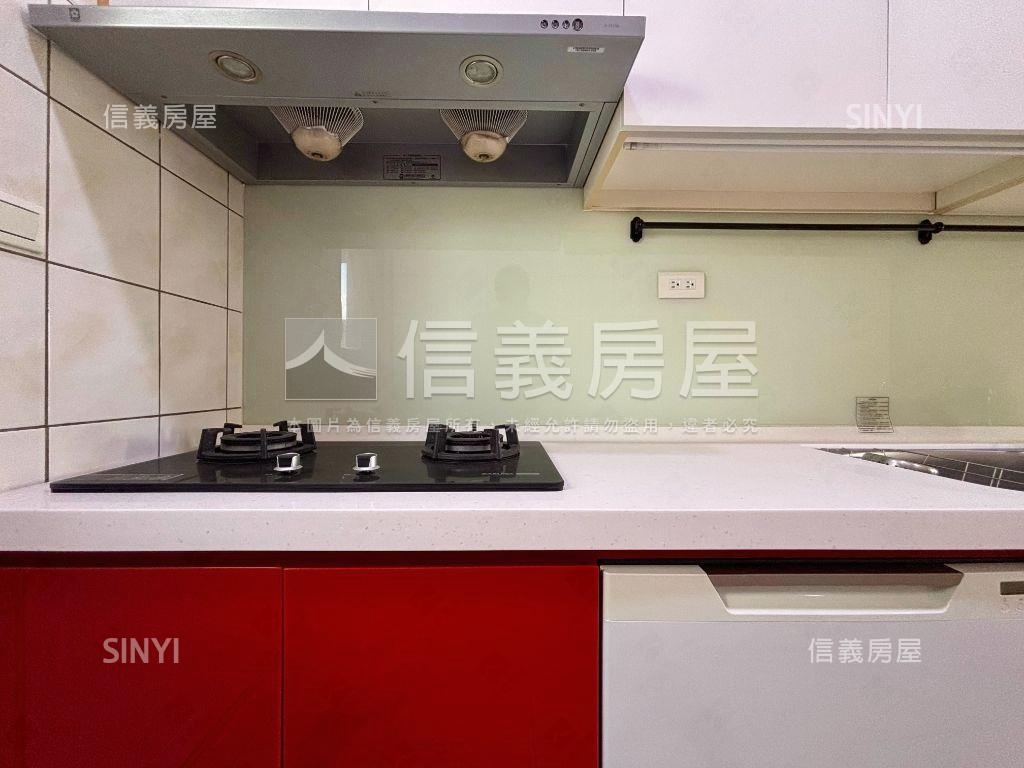 望山望城‧牛頓大三房房屋室內格局與周邊環境