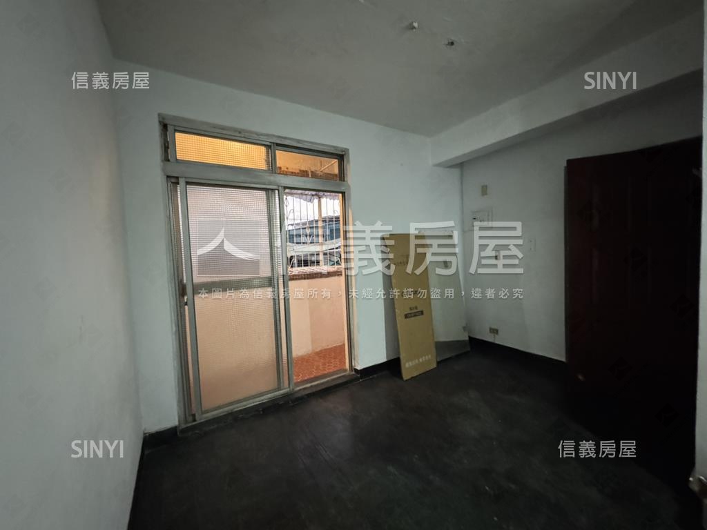 華聲公園捷運２房珠寶盒房屋室內格局與周邊環境