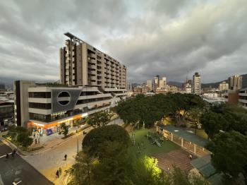 華聲公園捷運２房珠寶盒