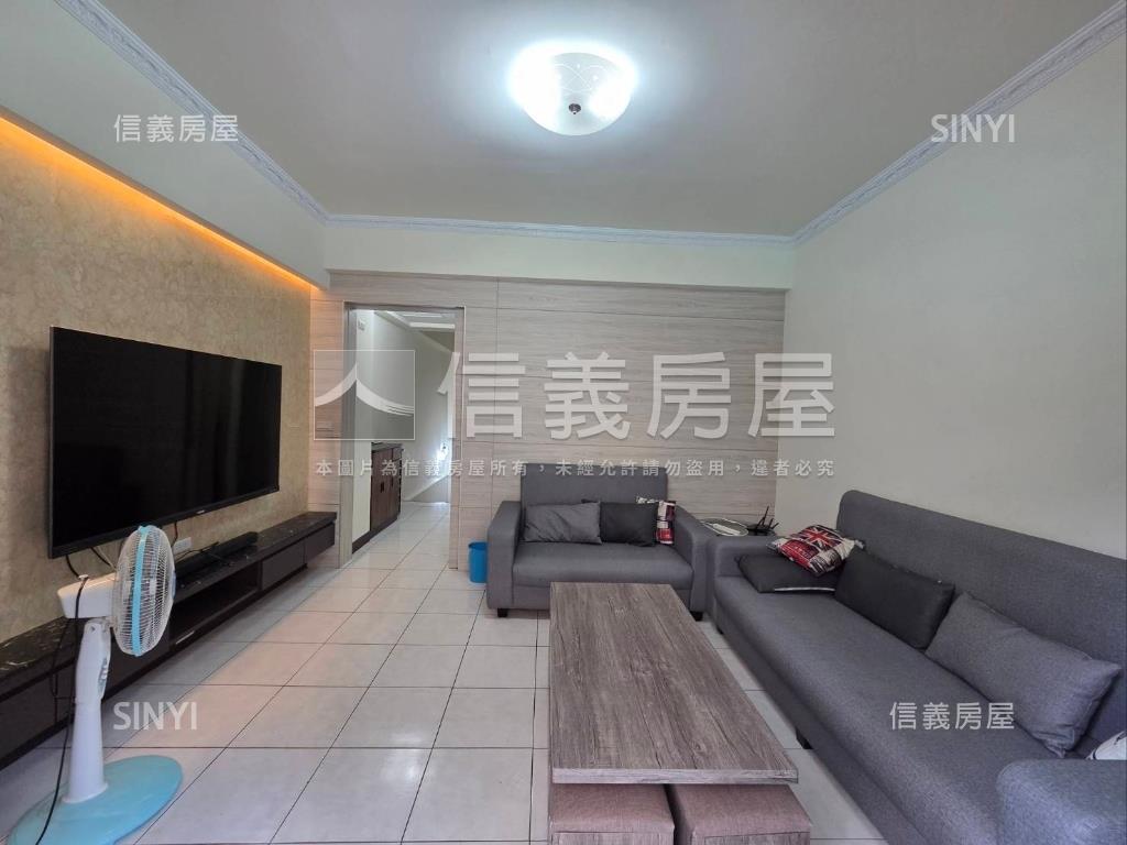 三番街熱鬧美透店房屋室內格局與周邊環境