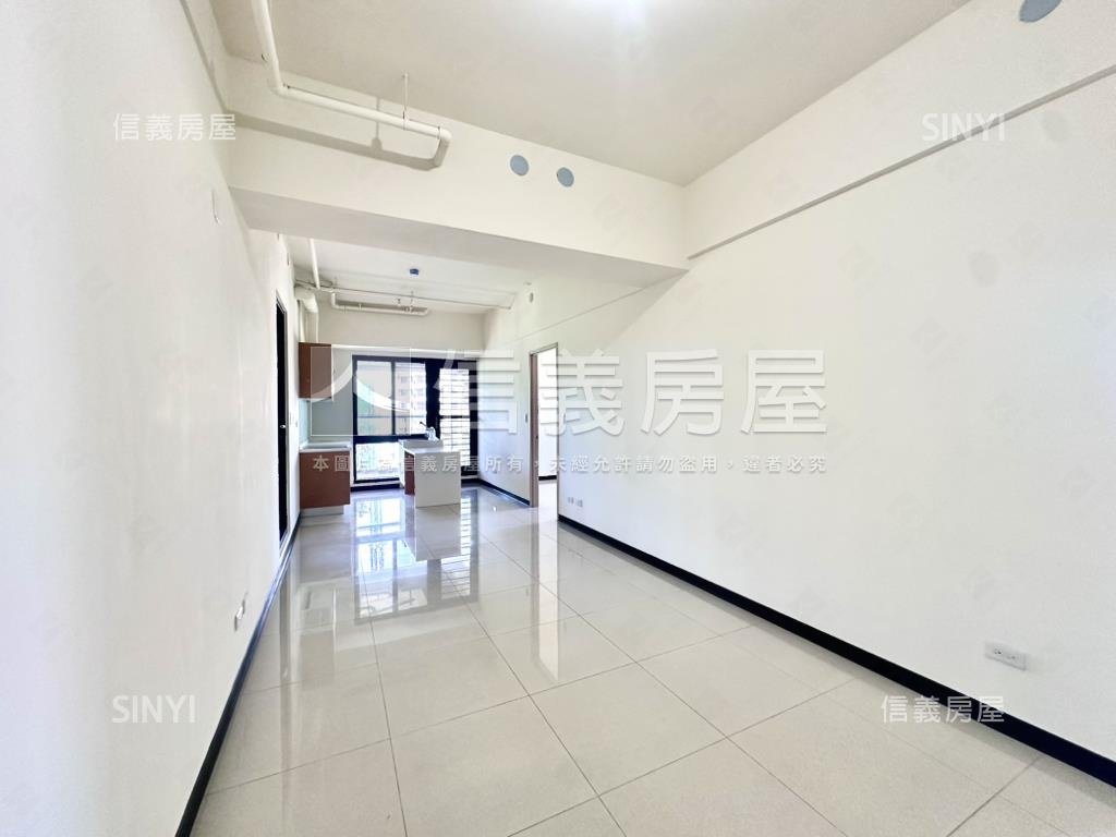 樹禾苑邊間三房平車房屋室內格局與周邊環境