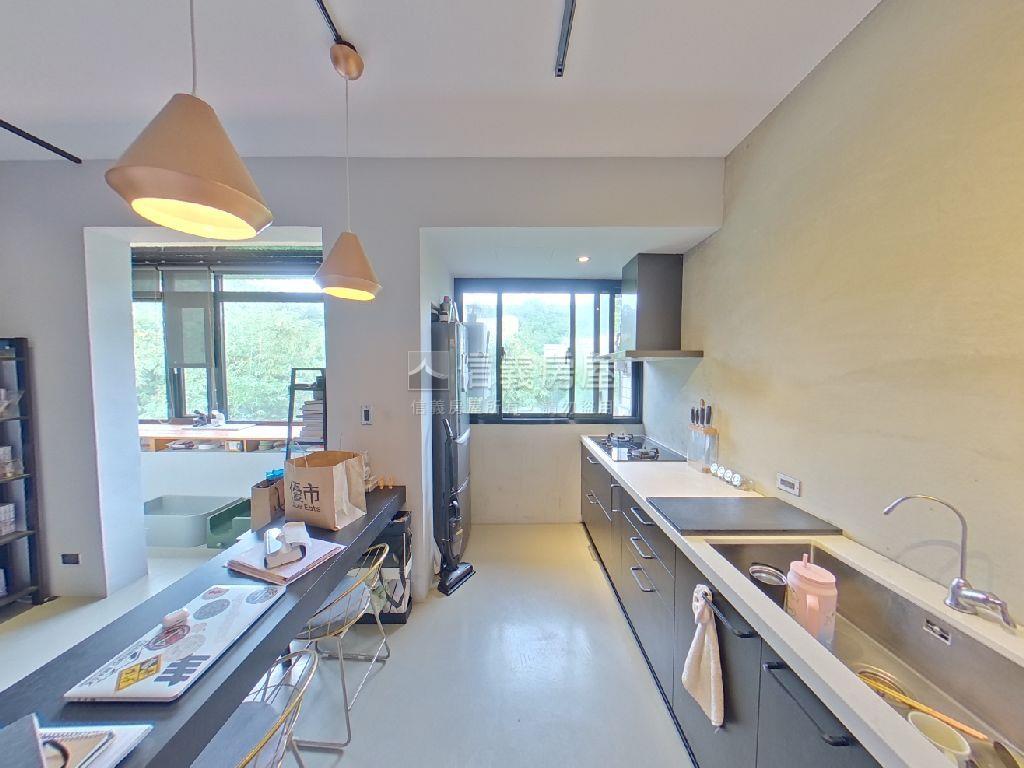 近試院裝潢綠光寓所房屋室內格局與周邊環境
