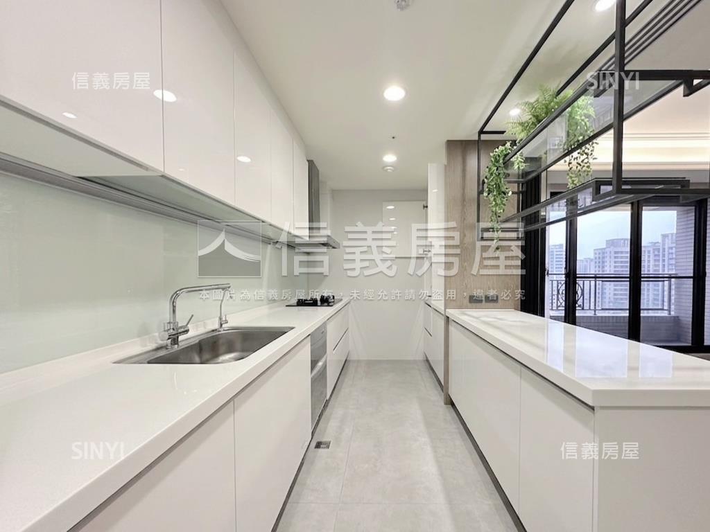 世界首席邊間現代裝潢美屋房屋室內格局與周邊環境