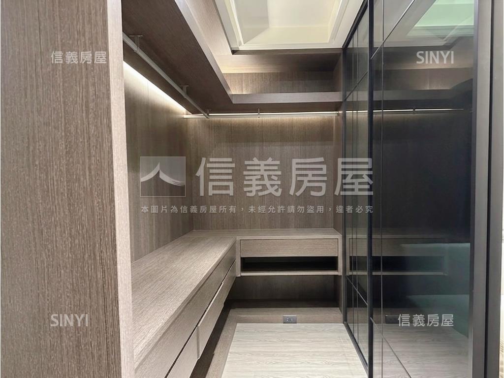 世界首席邊間現代裝潢美屋房屋室內格局與周邊環境