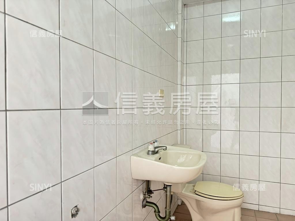 南區角間美透天房屋室內格局與周邊環境