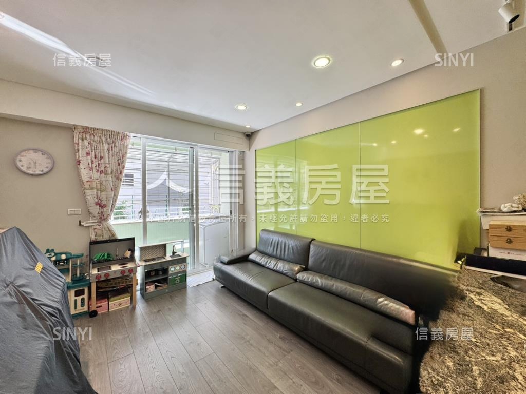 面日僑學校美麗二樓房屋室內格局與周邊環境