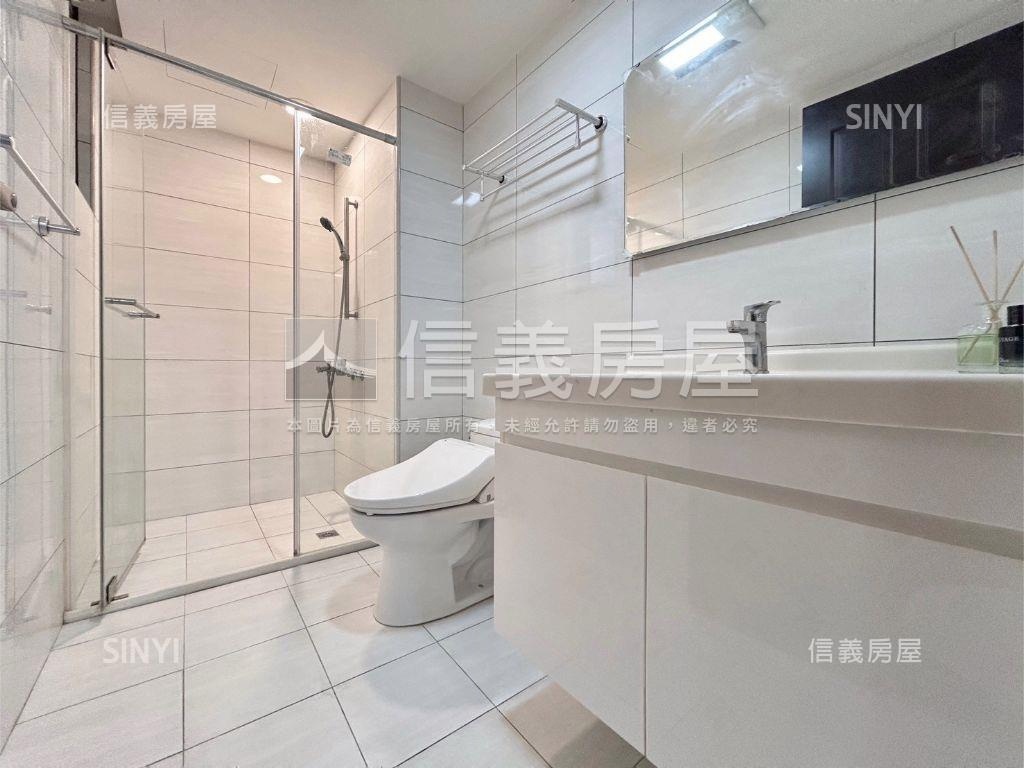 近光復路採光明亮兩房平車房屋室內格局與周邊環境