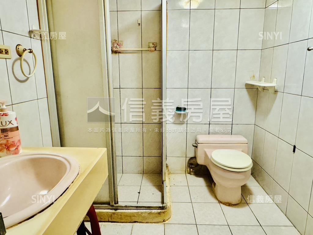 三多捷運．低總價投資套房房屋室內格局與周邊環境