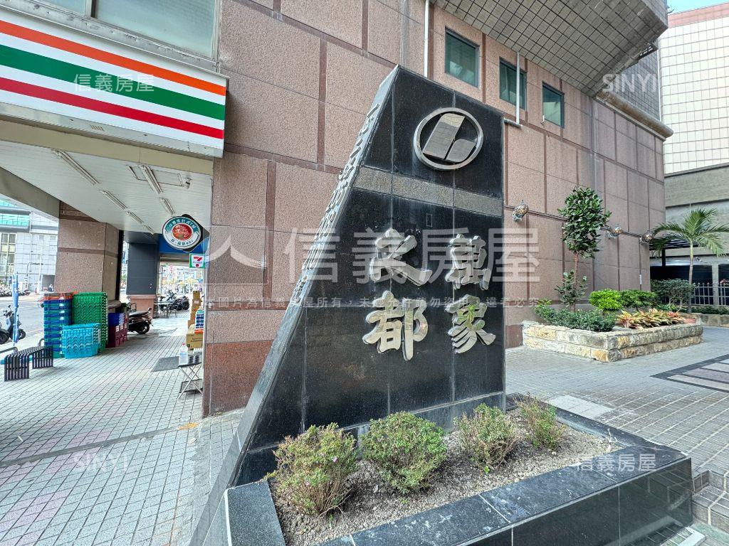 三多捷運．低總價投資套房房屋室內格局與周邊環境