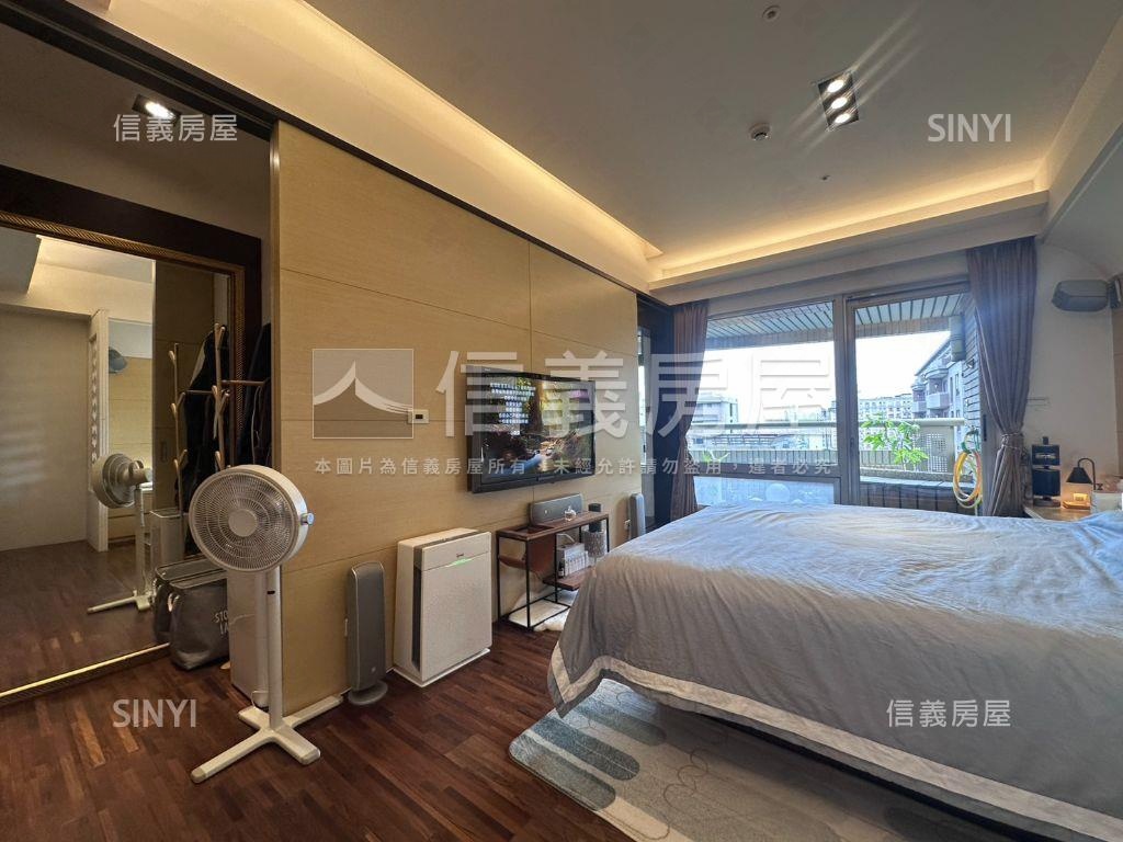 ★臻品大四房美不勝收房屋室內格局與周邊環境
