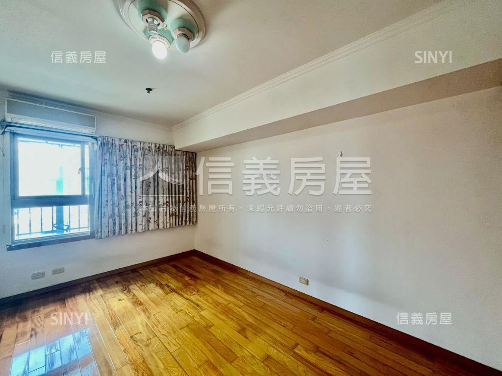 生態園區四房樓中樓平車房屋室內格局與周邊環境